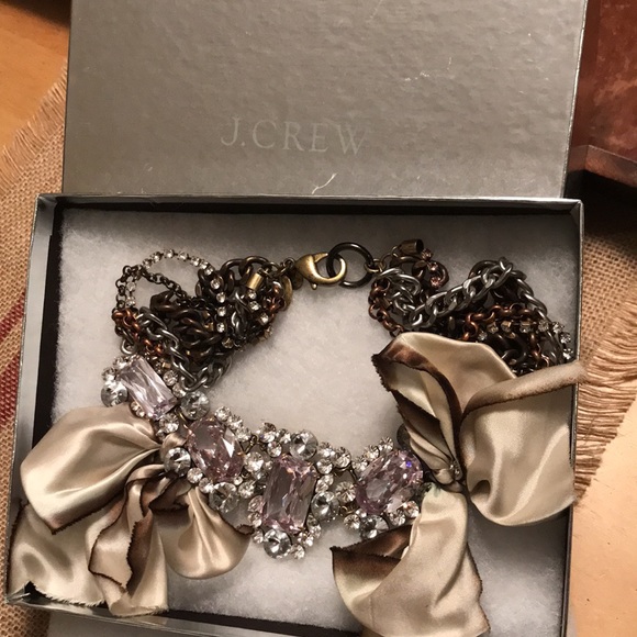 J. Crew Fenton Fallon large crystal ombre silk bow statement necklace RARE! - Picture 8 of 8